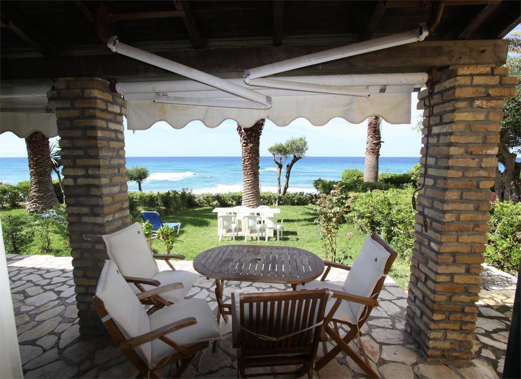 Corfu Glyfada Menigos Beach Apartments Kültér fotó