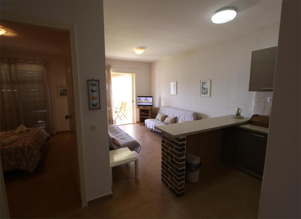 Corfu Glyfada Menigos Beach Apartments Kültér fotó