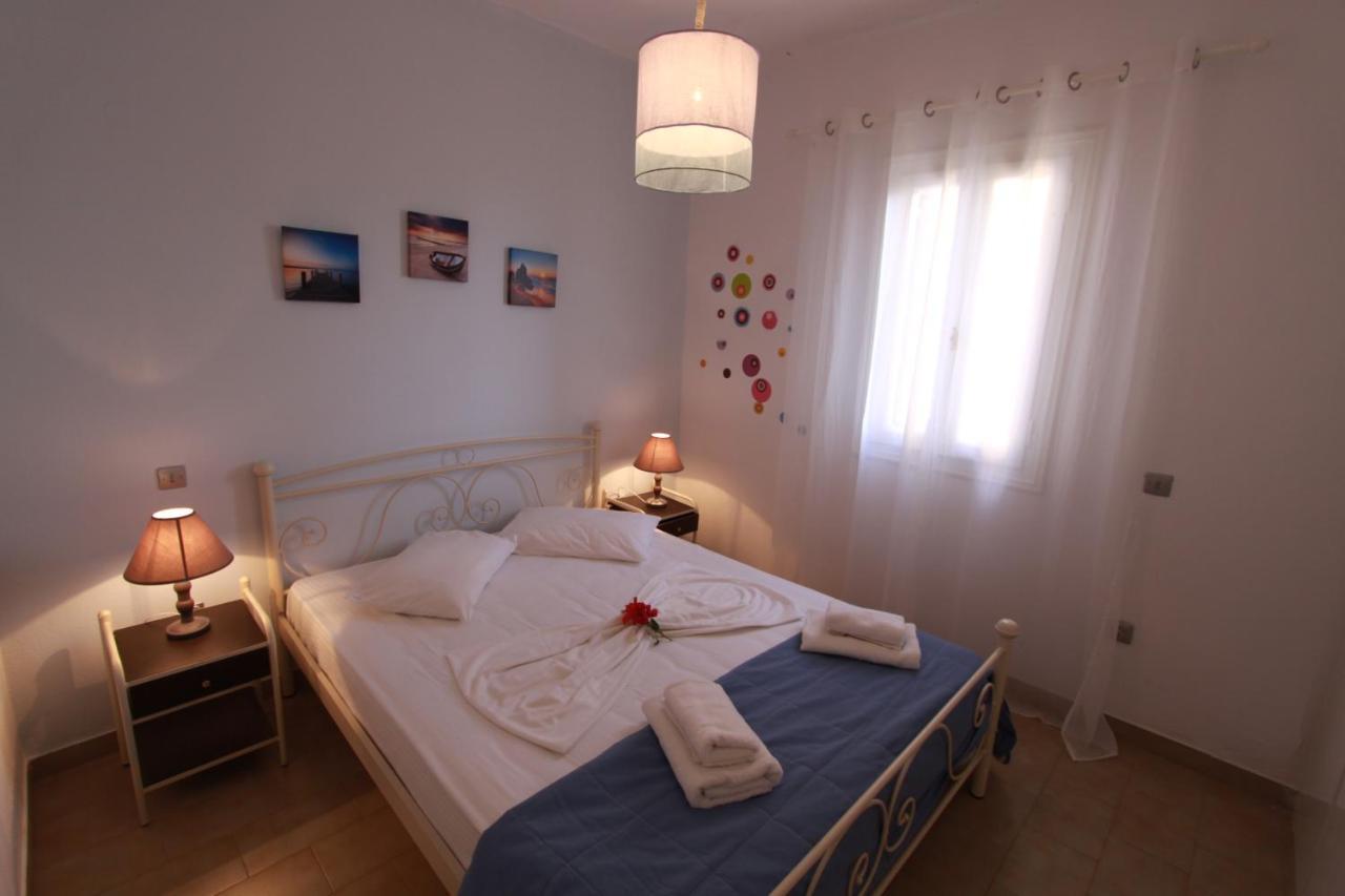 Corfu Glyfada Menigos Beach Apartments Kültér fotó